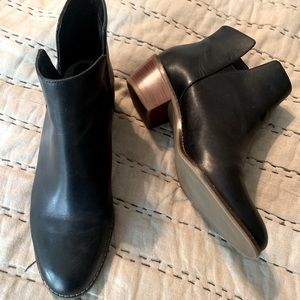 Cole Haan Black Leather/Brown Wood Heel Boots